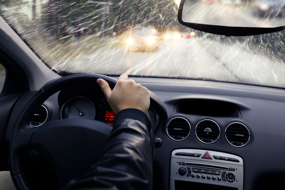 5 Reasons a Heated System Gives You the Best Wiper Blades for Winter